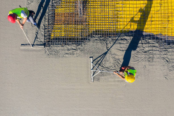 Best Concrete Flooring Contractor  in Albert Lea, MN